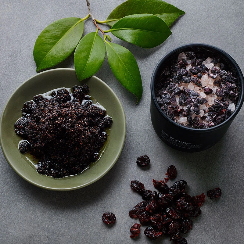 Hunter Lab Pinot Grape Skin Bath Soak 450g 2 Hunter Lab Pinot Grape Skin Bath Soak 450g - Image 2