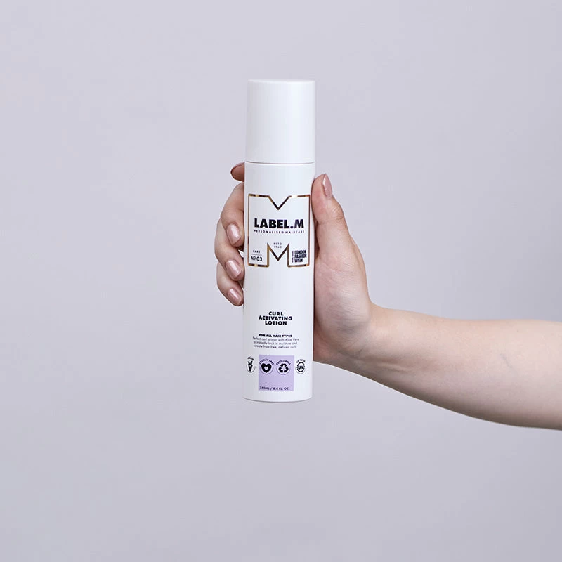 LABEL.M Curl Activating Lotion 250ml 2 LABEL.M Curl Activating Lotion 250ml - Image 2