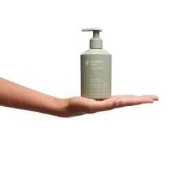 Endota Spa Signature Blend Hand & Body Lotion 250ml -Hair Care Store RNB2026 Signature Blend Lotion hand 1