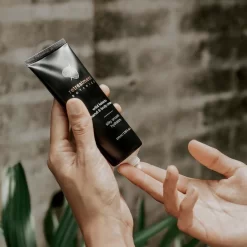 Retreatment Botanics Wild Kakadu Hand & Body Cream 100ml -Hair Care Store body 1