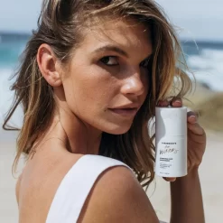 Dr. Roebuck's No Worries Hydrating Face Moisturiser 50ml 7 Dr. Roebuck's No Worries Hydrating Face Moisturiser 50ml -Hair Care Store dr roebucks no worries hydrating face moisturizer 50ml lifestyle 1