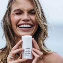 Dr. Roebuck's Nuddy Ultra Repair Creme 50ml -Hair Care Store dr roebucks nuddy ultra hydrating repair creme 50ml lifestyle 1