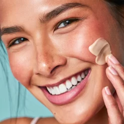 Dr. Roebuck's Stoked Weightless Face Moisturiser50ml -Hair Care Store dr roebucks stoked weightless face moisturizer 50ml lifestyle 2