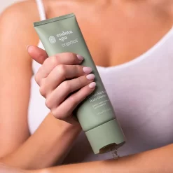 Hair Care Store -Hair Care Store endota lemon peel sage body cleanser 180ml lifestyle 1