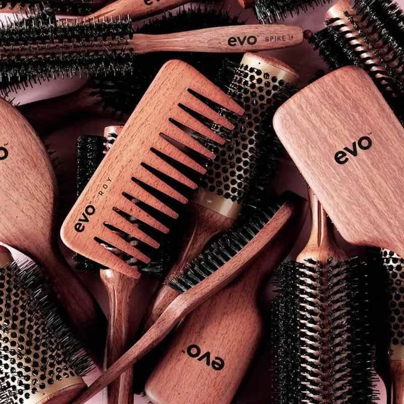 Evo Bruce 22 Natural Bristle Radial Brush 3 Evo Bruce 22 Natural Bristle Radial Brush - Image 3