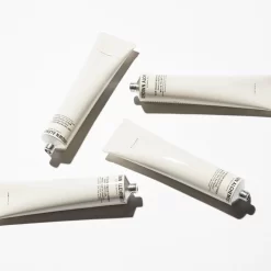 Grown Alchemist Age-Repair Moisturiser: Phyto-Peptide, White Tea Extract 60ml 7 Grown Alchemist Age-Repair Moisturiser: Phyto-Peptide, White Tea Extract 60ml -Hair Care Store ga age repair moisturiser 4