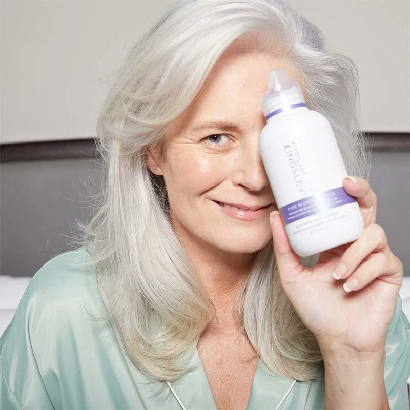 Philip Kingsley Pure Blonde Silver Daily Shampoo 250ml 4 Philip Kingsley Pure Blonde Silver Daily Shampoo 250ml - Image 4